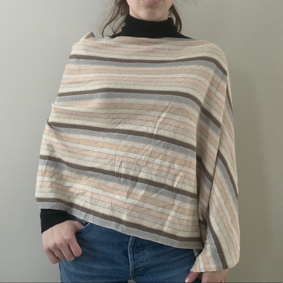 Y2k Gap Cotton/Silk Blend Poncho 🌷 - Picture 2 of 5